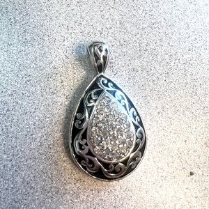 Elegant Silver Teardrop Pendant
